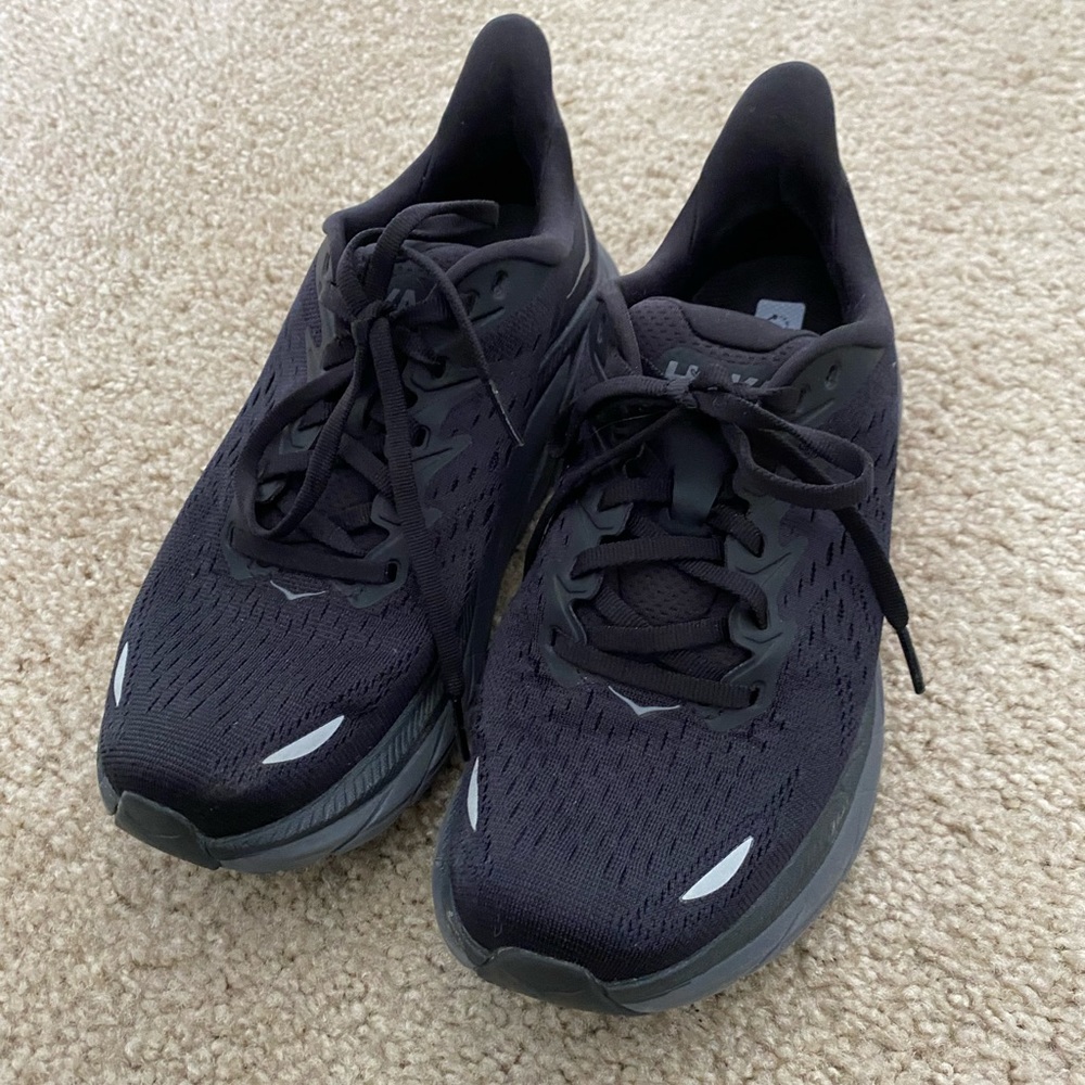 Women’s Hoka Clifton 8